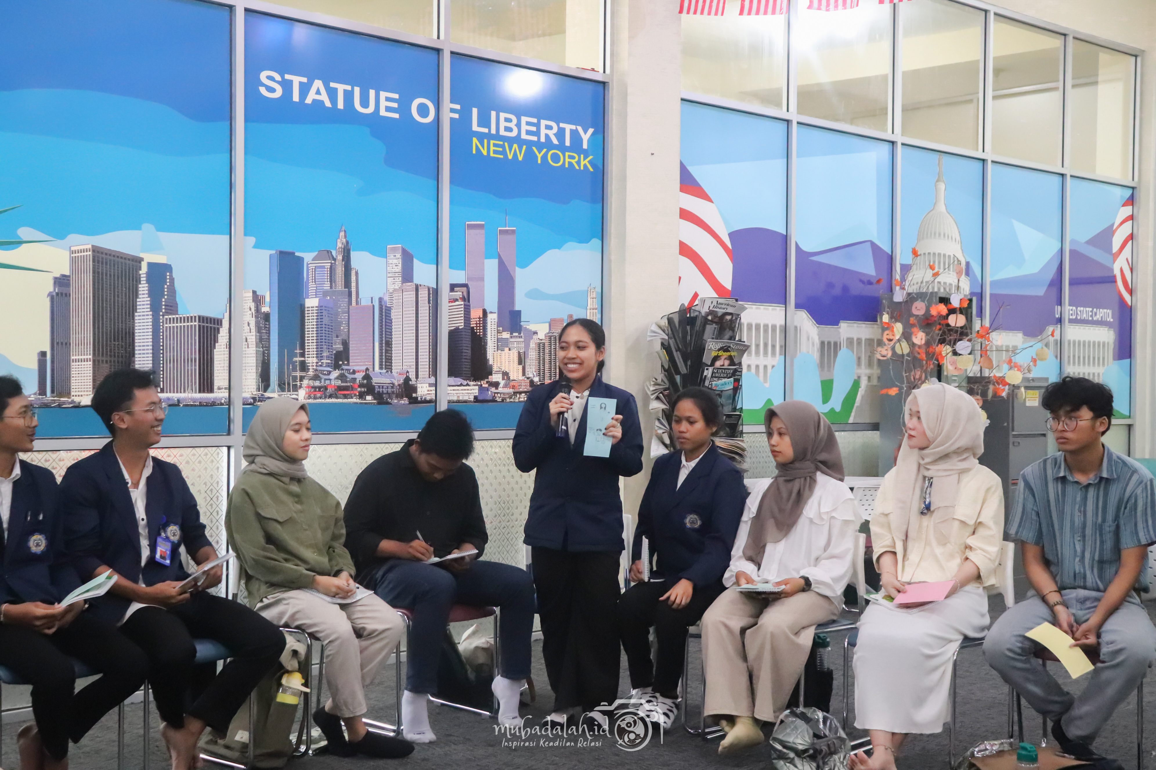 Mahasiswa STIAB Smaratungga Aktif dalam Pelestarian Lingkungan dan Dialog Antar Agama melalui Eco-Peace Workshop